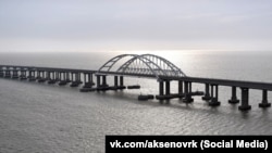 Російський міст через Керченську протоку, архівне фото