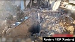 Спуск до тунелю під лікарнею «Аш-Шифа» в Газі
