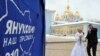 Рекламувати? Лише Партію регіонів. І бажано – безкоштовно...
