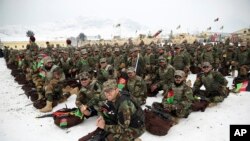 Більш ніж через 18 років по тому Вашингтон наполягає на припиненні найдовшої війни США і підписанні угоди 29 лютого з талібами