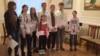 Діти з Волновахи і Прикарпаття презентували у Празі проект про мир для України