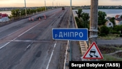 Окупанти пояснили це «завершенням евакуаційних заходів із території правобережжя Дніпра, а також посиленням військової небезпеки і підвищенням загроз мирному населенню»
