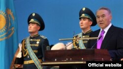 Нурсултан Назарбаєв