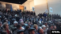 Delegates at the opposition congress in the Kyrgyz capital