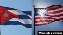 Прапори США та Куби