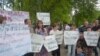 Краматорські переселенці вимагають відновити виплати і скасувати штампи в довідках (рос.)