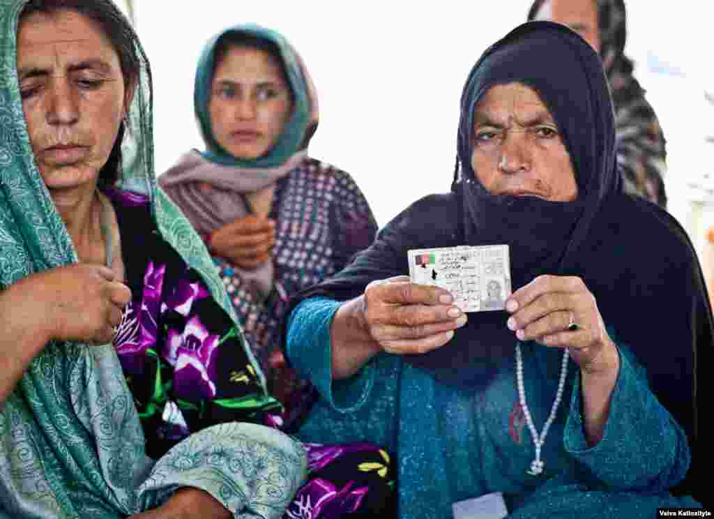 Faizia (left), Homayra’s mother-in-law, lost her husband when their home was bombed. She was blinded by a piece of shrapnel.
