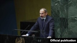 Премьер-министр Армении Никол Пашинян выступает с речью на Генассамблее ООН, Нью-Йорк, 25 сентября 2018 г. 