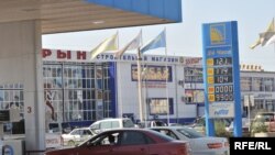 Автозаправка компании "Гелиос", город Атырау. 
